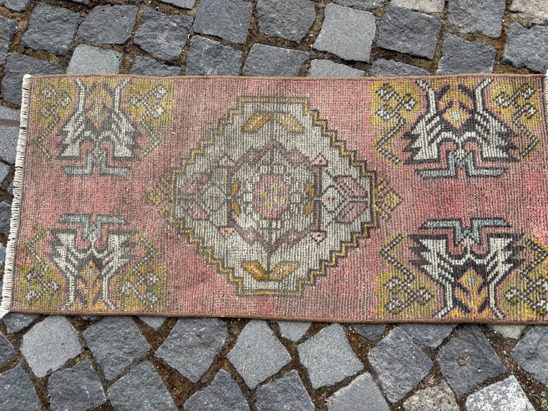 Small Handknotted Turkish Wool Rug: Vintage Bohemian Accent Mat 1,4 x 3,1 ft gallery