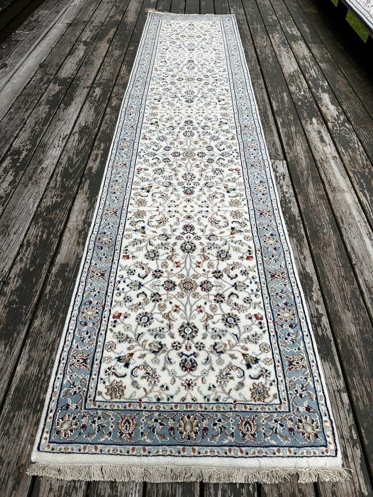 Fine Quality New Handmade Silk & Wool White Oriental Runner, Floral Design, 3x12