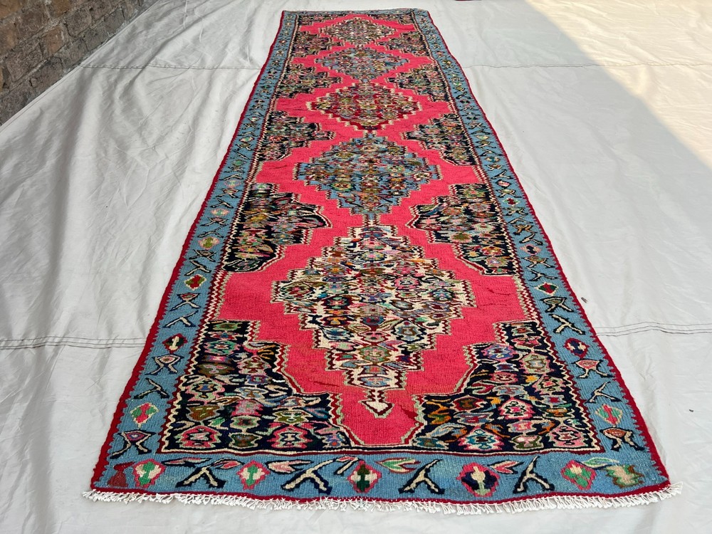 85 x 270 cm Stunning Vintage Super Fine Quality Senneh Knots Five Medallion Rug