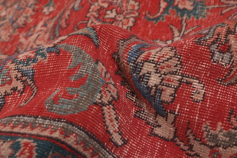Vintage 9'2" x 11'10" Traditional Hand Knotted Vegetable Dye Wool Area Rug gallery