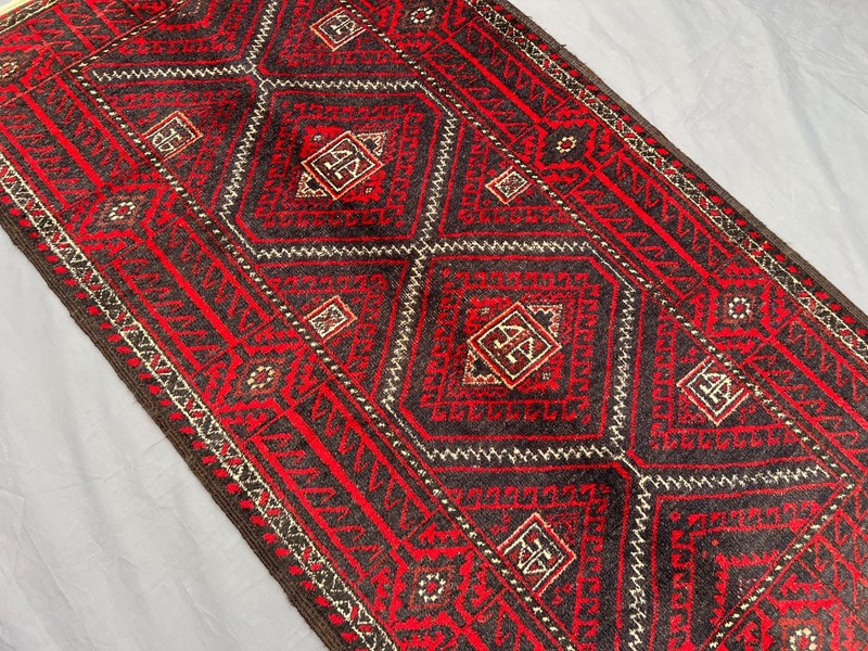 2'9x5'1 ft Vintage Afghan Baluchi Hand-Knotted Red & Black Geometric Design Rug gallery