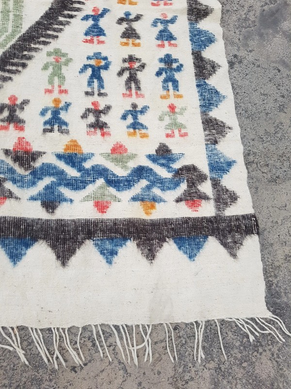 Vintage Traditional Handmade Guatemalan Wool Multicolor Kilim 150x192cm gallery