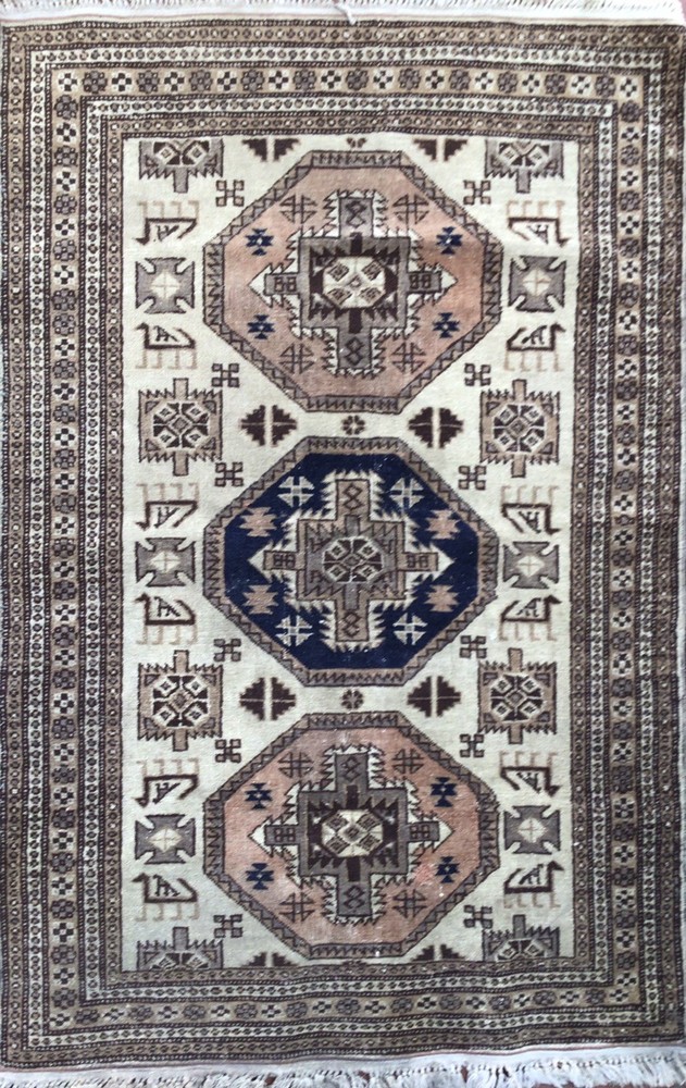 Vintage Oriental Area Rug 3’9”X 5’7” Genuine Hand Woven Tribal Not Seen Much Use