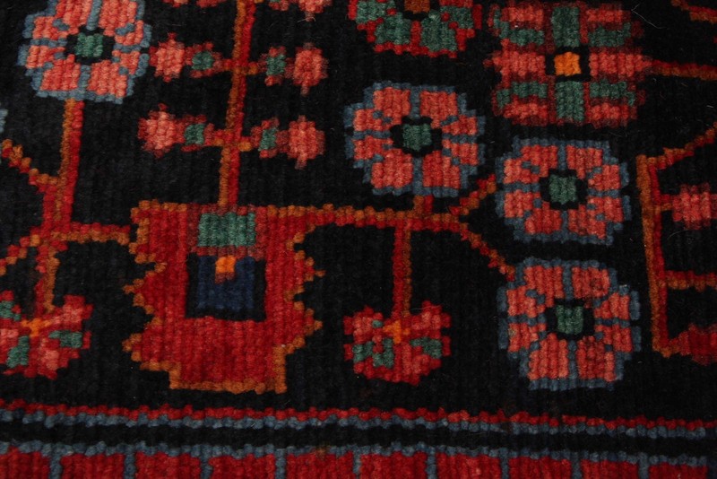 Vintage 3'8" x 6'0" Traditional Hand Knotted Vegetable Dye Wool Area Rug gallery