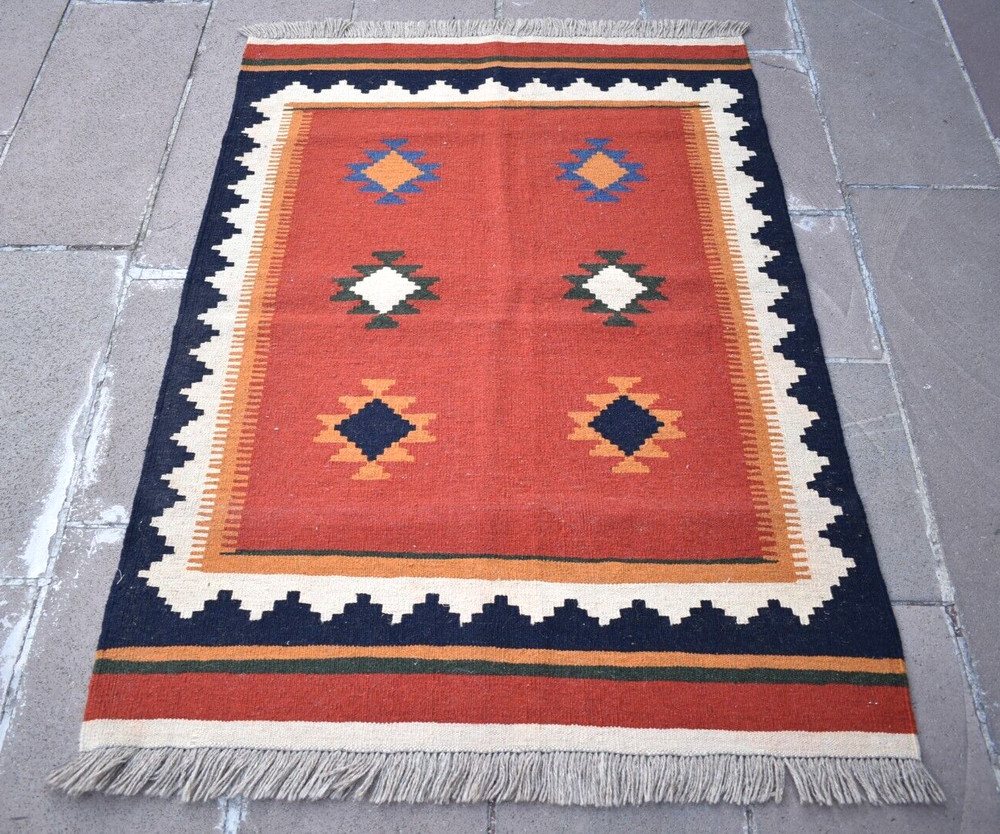 Caucasian Rug 41'' x 56'' Home Decor Rug Fine Quality Rug Flat Woven Wool Rug