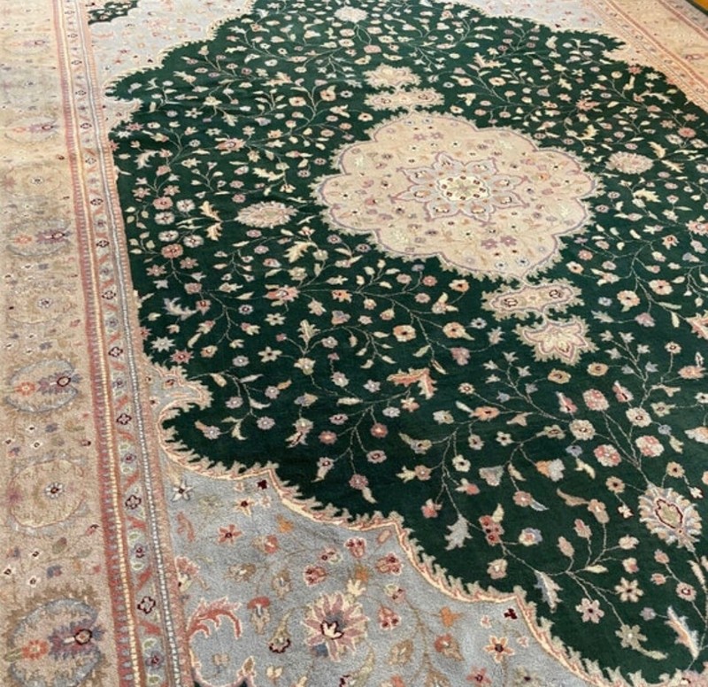 Brand New Fine Quality Handmade in India Hunter Green & Pastels Floral Rug, 9x12 gallery