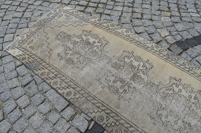 Vintage Turkish Rug 30'' x 109'' Muted Dye Oushak Rug Hand-knotted Hallway Rug gallery