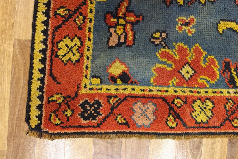 ANTIQUE HANDMADE TURKISH USHAK RUG OF LARGE SCALE FLORAL DESIGN gallery