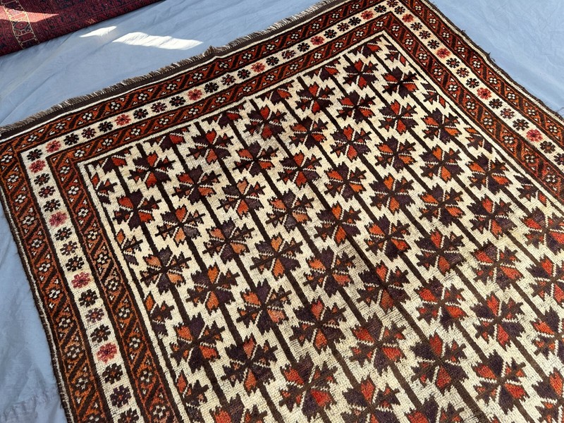 Antique Afghan Baluchi Rug 5'8x10'2 ft – Distressed No Pile Tribal Wool Carpet gallery