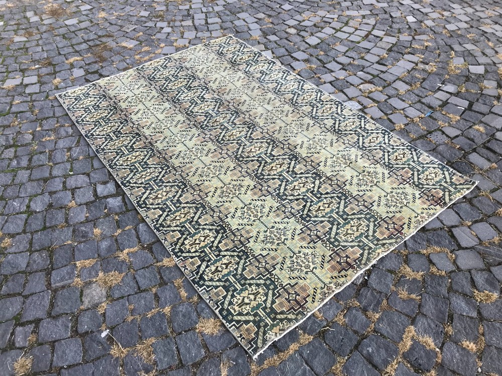 Turkish Antique rug Bohemian Area rug Oushak rug Vintage Rug Handmade Wool rug