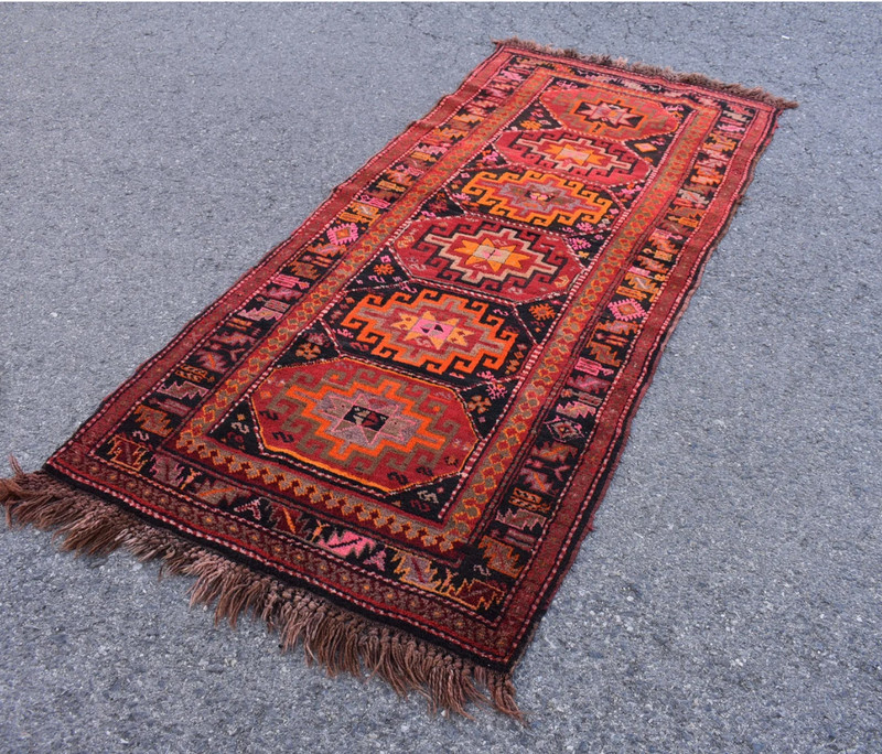 1970s Vintage Turkish Runner Rug 3.3 x 8.5 ft - Gently Used - 100% Wool gallery