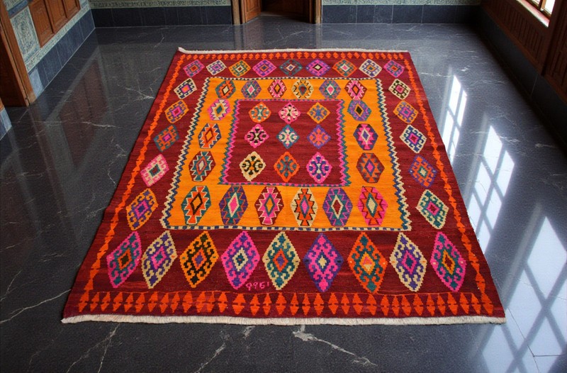 Vintage Handwoven Turkish Rug Kilim Flat Weave – Boho Farmhouse Rug 6x7 ft aprox gallery