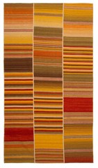Vintage Hand Woven Area Rug 4’8″ x 7’11” Traditional Wool Oriental Carpet