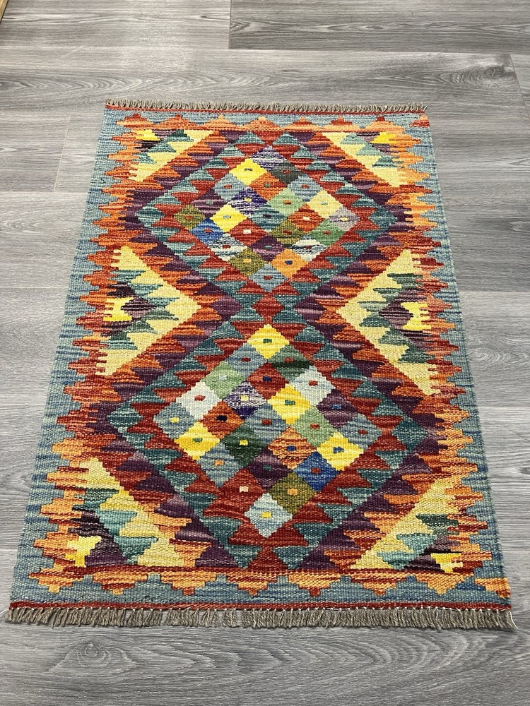 Vintage Kilim Traditional Hand Made Oriental Wool Kilim 3ftx1ft11inc 88cmx63cm