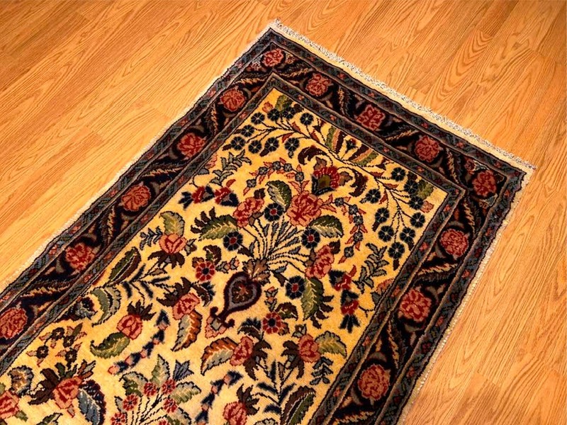 3 x 6 Handmade Fine Quality One Of A Kind Pictorial Rug . Natural Dye Soft Wool gallery