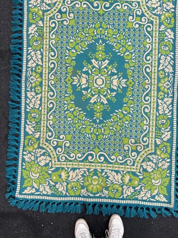1960s-1970s accent rug gallery