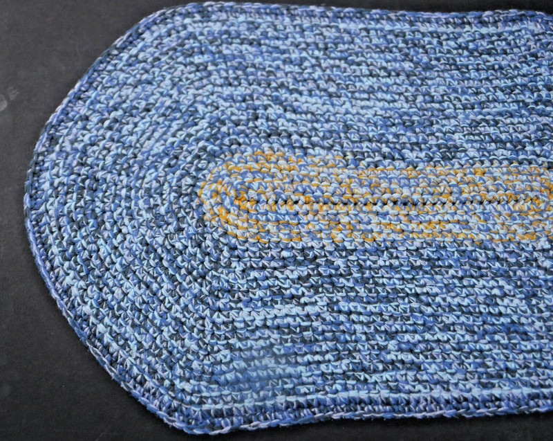 Handmade~Crocheted Yarn~Rag~Rug 20x34" Oblong~Farmhouse~Primitive~Lays Flat~Vtg gallery