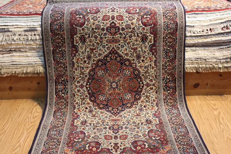 LATE 19TH CENTURY ANTIQUE TRADITIONAL RUG, 7' X 4'4" Persi an KASHANN AUTHENTIC gallery