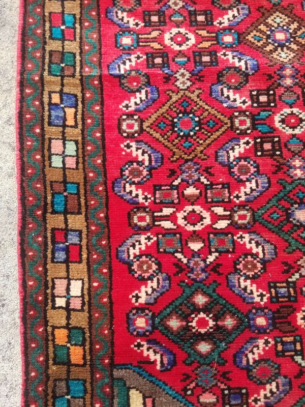 Vintage Distressed Hand Made Traditional Oriental Wool Red Rug 186x79cm gallery