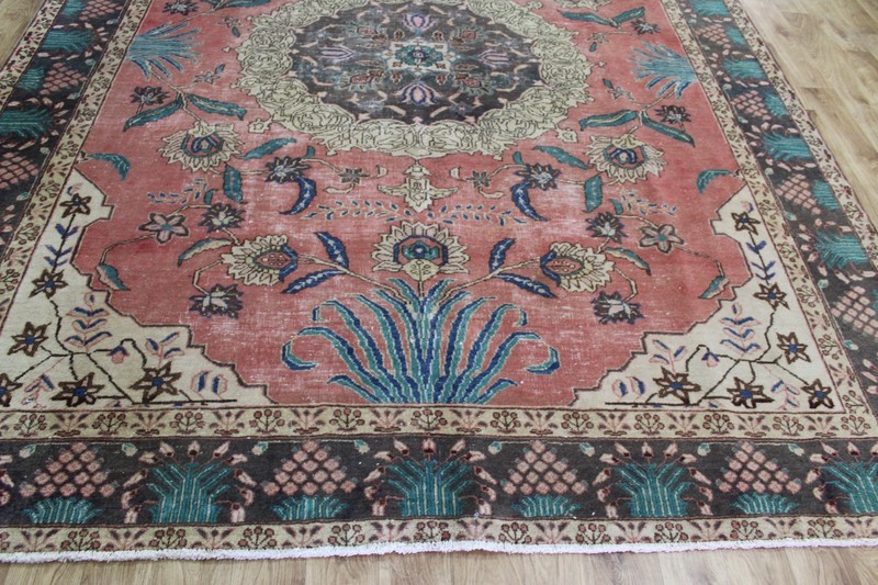 Antique Oriental Khoy Carpet 315 x 245 cm Hand Knotted Wool Rug Floral C1910. gallery