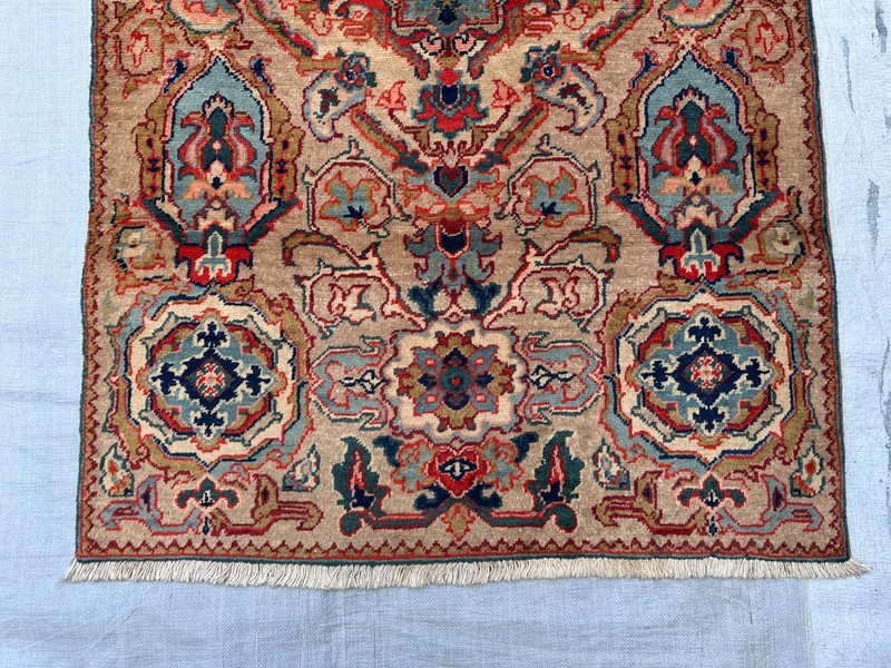 COLLECTORS' ITEM Vintage Natural Vegetable Dye Kazak Azerbaijan Carpet gallery