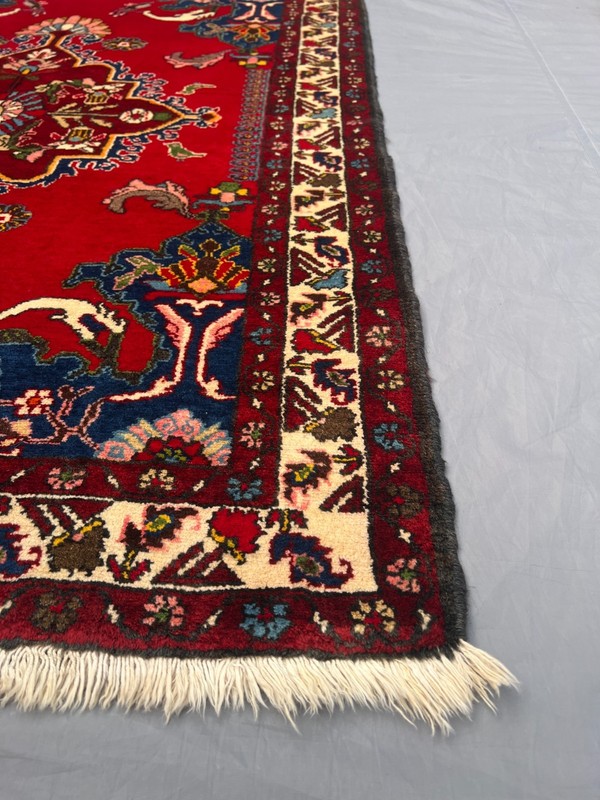 3'8x5 ft Vintage Caucasian Hand Knotted Wool Floral Central Medallion Accent Rug gallery