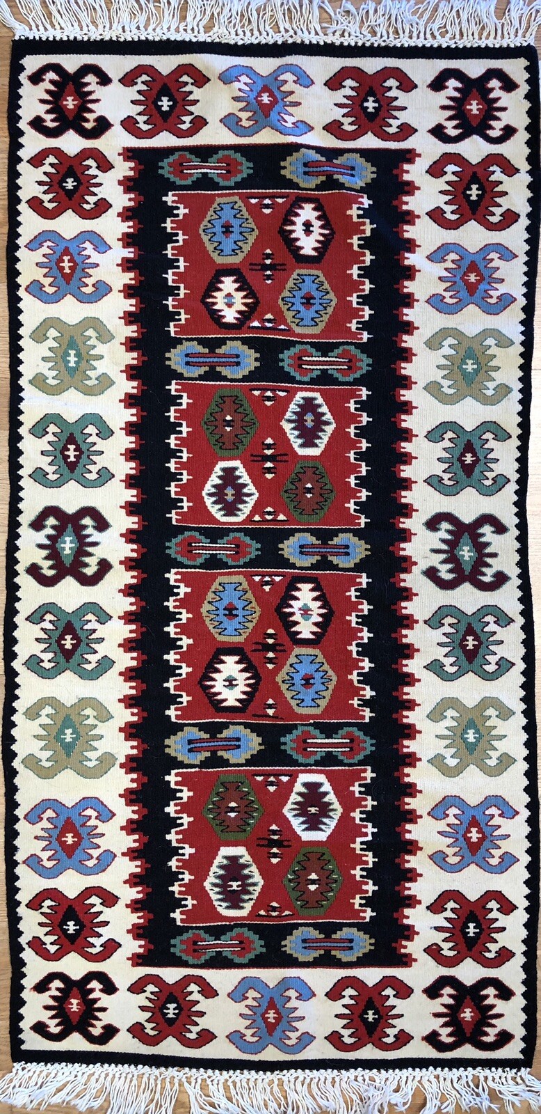 Beautiful Bessarabian - 1960s Antique Turkish Kilim - Flatweave Rug 2.4 x 4.6 ft gallery