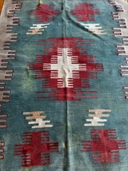 Vivid Folk Art Vintage Wool Kilim Rug from Turkey (106 cm x 133 cm)