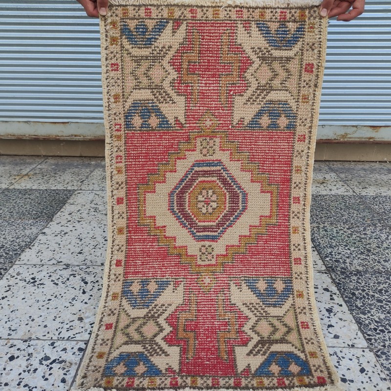 xox borders 2x3 Turkish Vintage Small Rug 51 x 95 cm Bath Mat 1.67 x 3.12 ft gallery