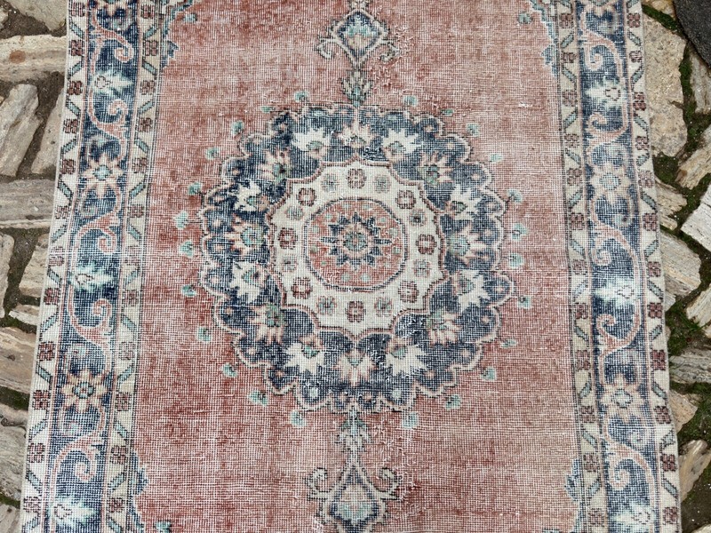Vintage Hand-Woven Area Rug 4x7 Red Wool Medallion Carpet Medium Size Anatolian gallery