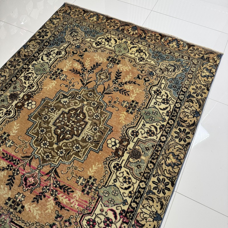 4x6 Antique Persian Area Rug, Hand Knotted Floral Oriental Carpet gallery