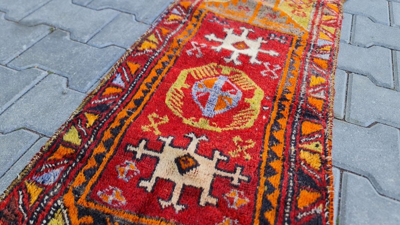 non-geometric Antique small rug, original antiques, welcome home decor gallery