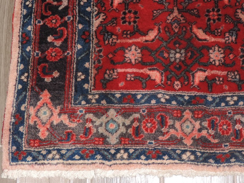 3x10ft. Handmade Sarouk Wool Runner gallery