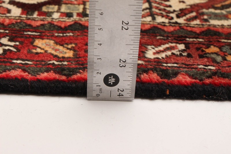 Vintage 2'6" x 4'1" Traditional Hand Knotted Vegetable Dye Wool Area Rug gallery
