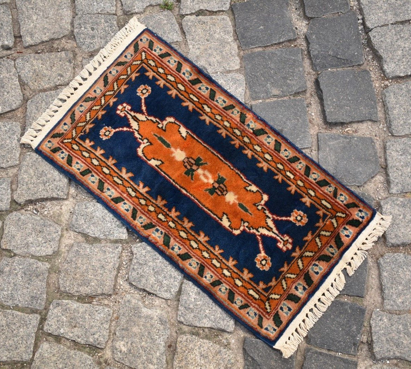 Vintage Small Rug 12'' x 22'' Fine Quality Pakistan Panel Carpet Wall Rug gallery