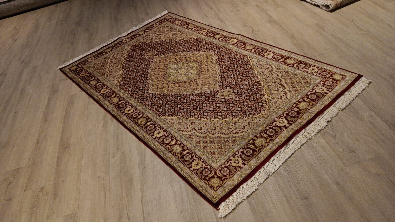 5x7 MEDALLION TABRIZZ INTRICATE HANDMADE-KNOTTED WOOL/SILK RUG 580306 gallery
