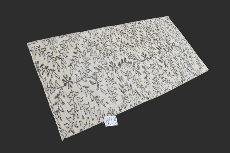 WHITE Turkish Oushak Rug 2x4 Vintage Handmade Anatolian Small Doormat Kilim gallery