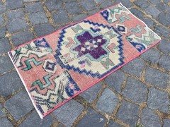 Bohemian Small Rug, Turkish Vintage Rug, Handmade Wool Rug, 1,2 x 2,5 ft