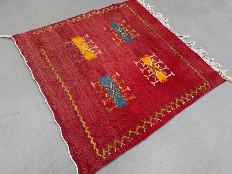 Vintage Moroccan Square Kilim 103x100 cm Kelim Wool Rug Medium 2524 gallery