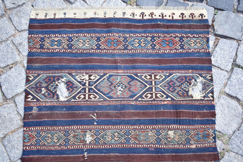 Fabulous Antique Soumak Rug 27''x39'' Collector Item Anatolian Bergama Worn Rug gallery