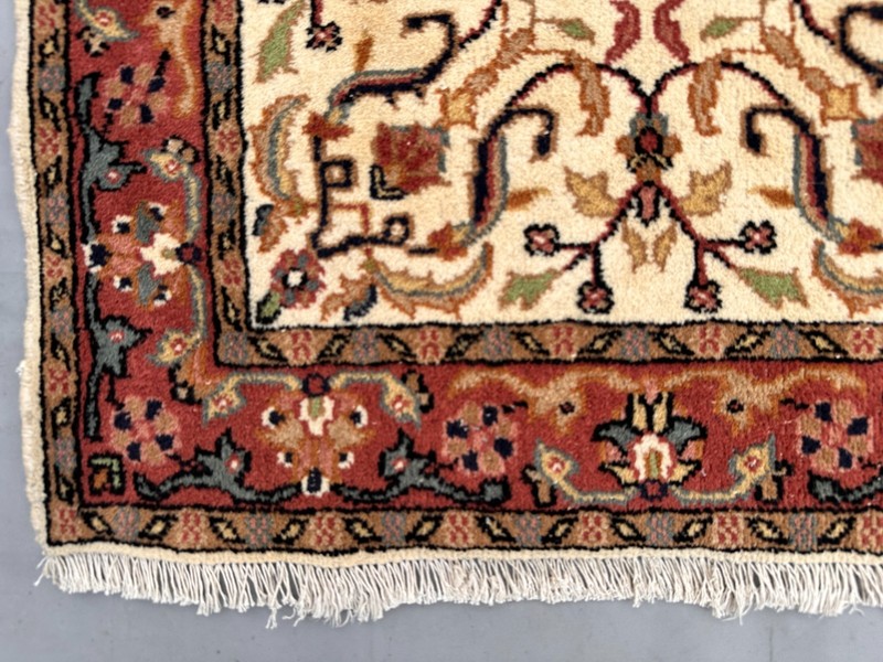 COLLECTORS' ITEM Vintage Super Fine Quality Kazak Carpet gallery