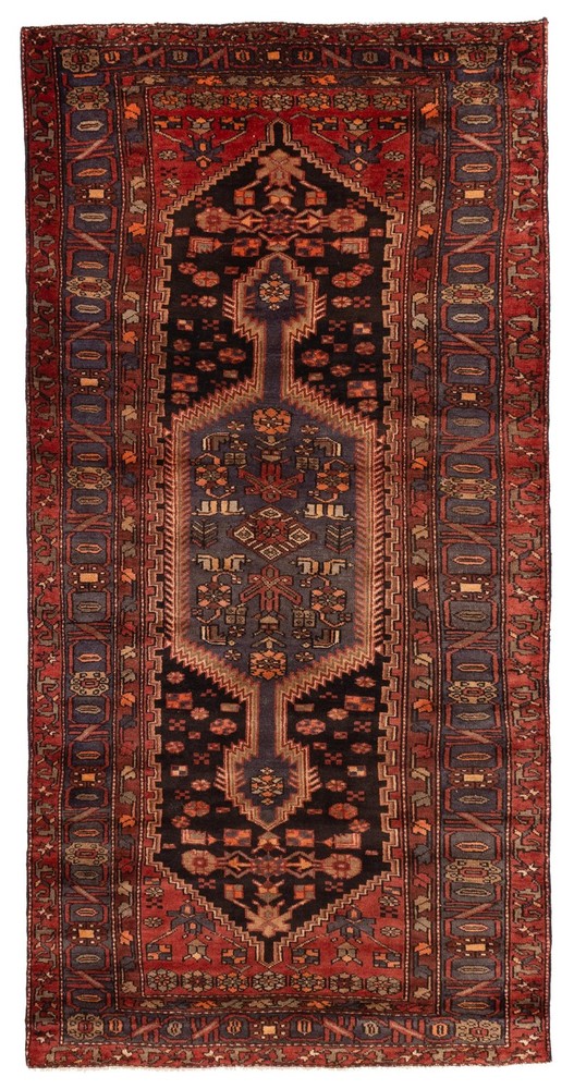 Vintage 4'5" x 8'11" Traditional Hand Knotted Vegetable Dye Wool Area Rug
