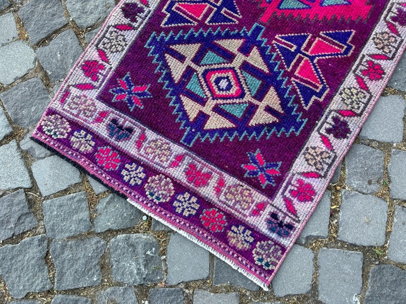 Carpet, Turkish rug, Vintage rug, Handmade rug, Runner, Wool | 2,0 x 10,9 ft gallery