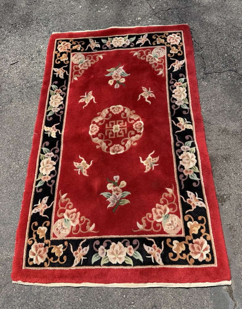 Chen Chu 100% Virgin Wool Handmade Hand Knotted Rug 42” x 68” Primary Color Red