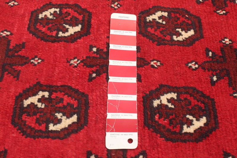 Vintage 2'7" x 6'6" Traditional Hand Knotted Vegetable Dye Wool Area Rug gallery