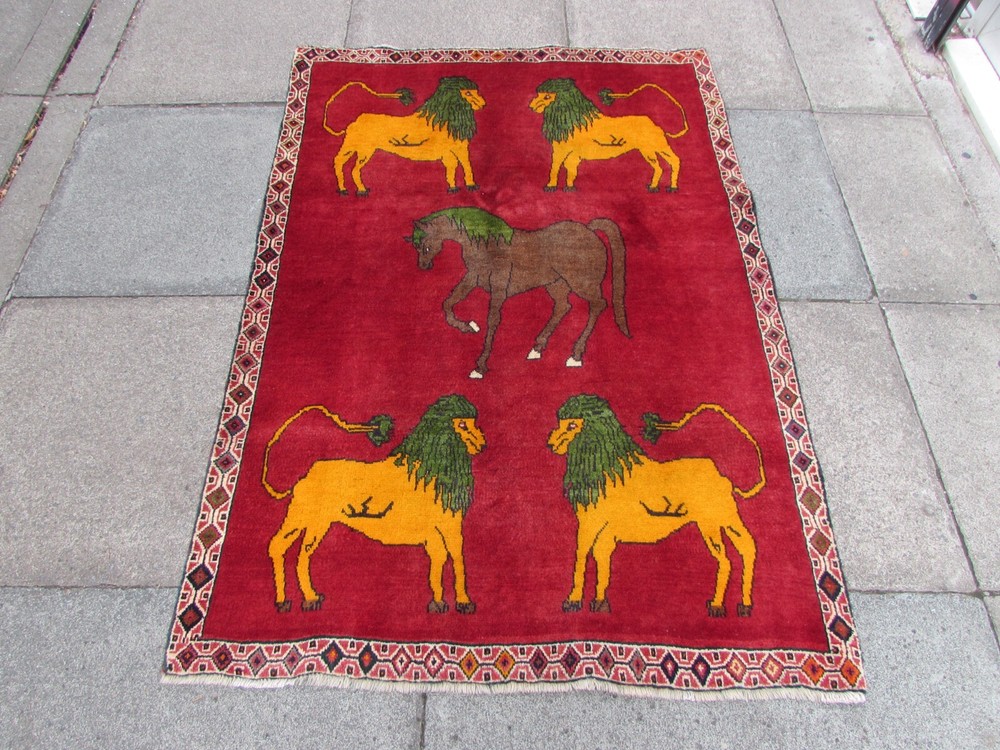 Vintage Traditional Hand Made Oriental Gabbe Wool Red Rug 157x109cm Animal Lion