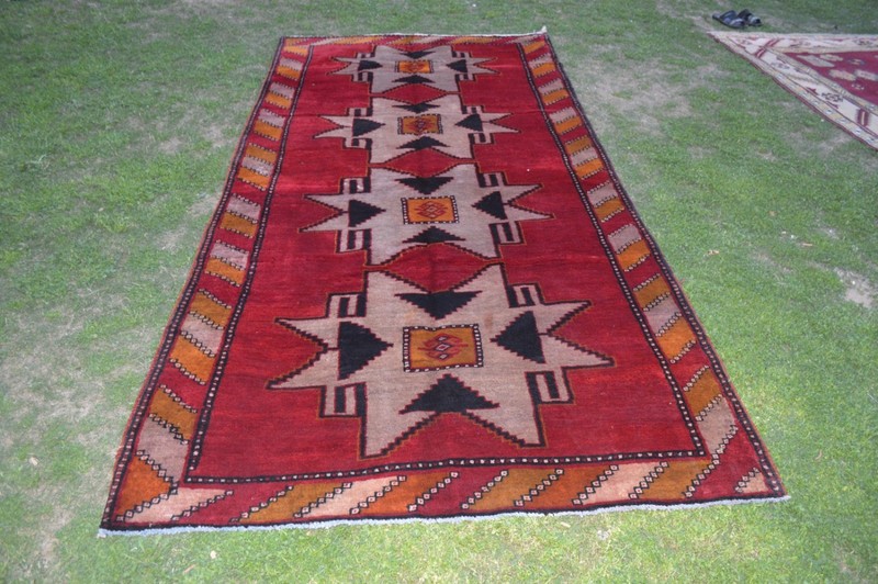 5 X 10 Ft COLLECTORS' ITEM Antique Stunning Star Kazak Caucasian Area Size Carpe gallery