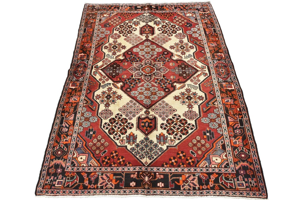 Vintage Tribal Rug 4’10” x 6’9” Ivory Wool Hand-Knotted Oriental Carpet