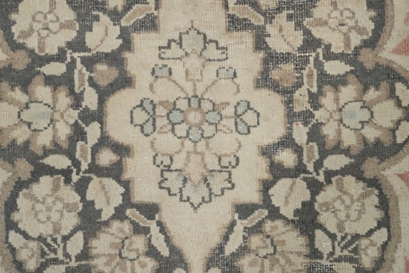 Vegetable Dye Pink Traditional Area Rug 7x9 ft Hand-knotted Wool Distressed Rug gallery