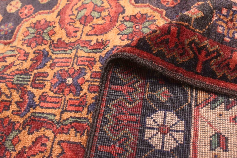 Vintage 3'1" x 5'2" Traditional Hand Knotted Vegetable Dye Wool Area Rug gallery